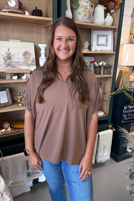 Keep It Casual Top- Mocha (PLUS)