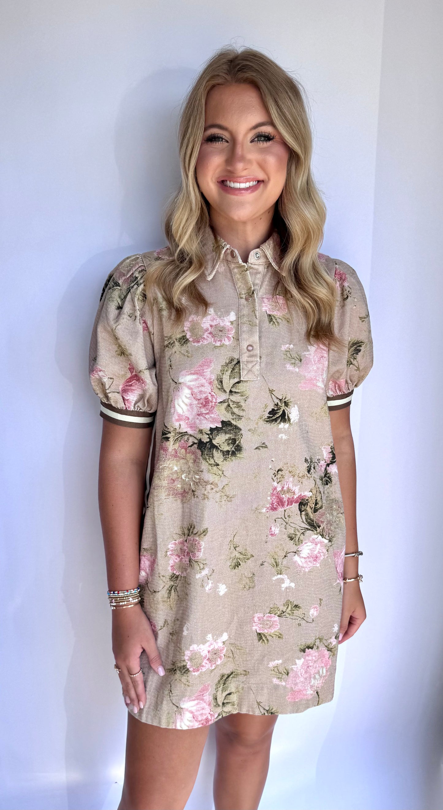 Terrace Views Floral Print Dress- Latte