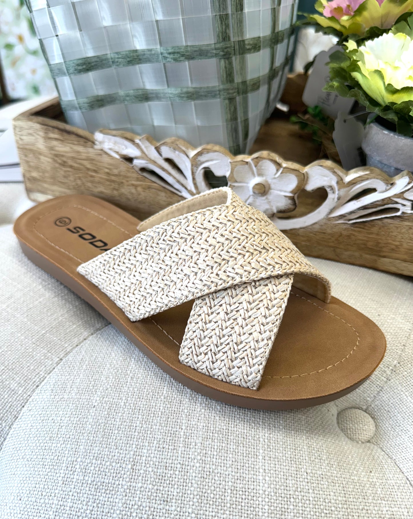 Raffia Reflect Sandal