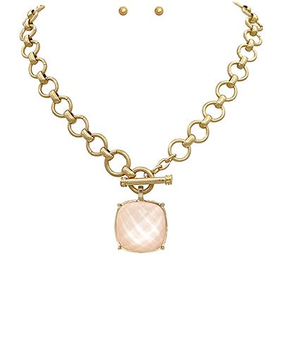 Cleo Pendent Necklace-Champagne