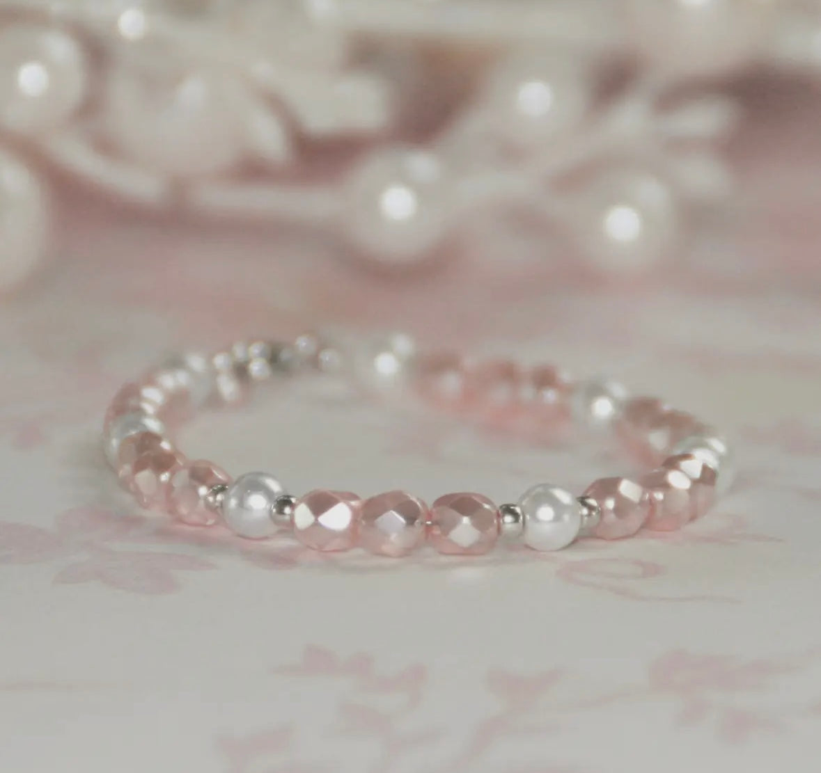 Baby Pink Pearl Bracelet 5”